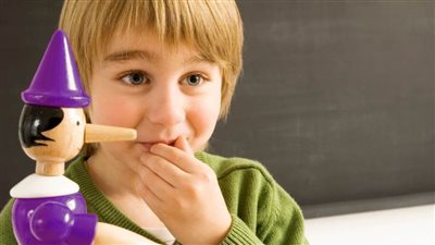 علاج الكذب عند الاطفال | تعرف على اسباب الكذب عند الاطفال وطرق مواجهته