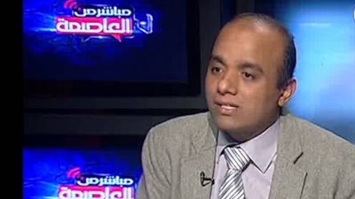 خبير استراتيجى: عدم الاستفتاء على الدستور عودة إلى الصفر