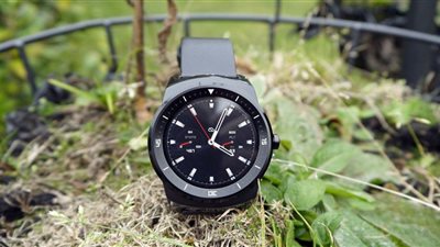 سامسونج تبدأ شحن ساعتها الذكية.. أكتوبر المقبل