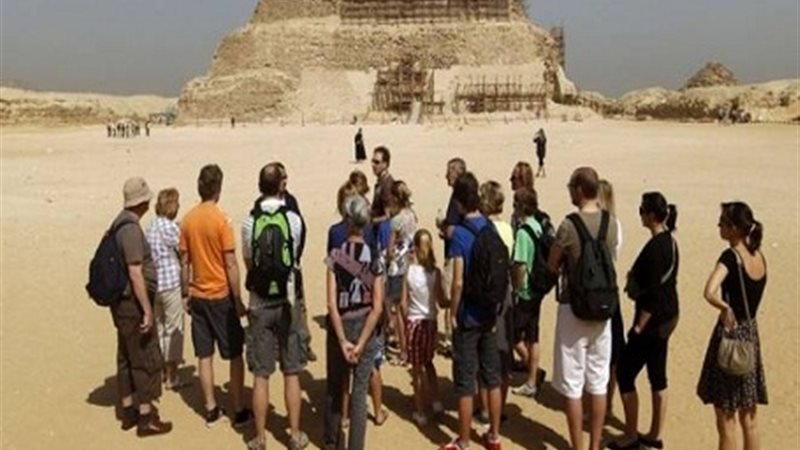 فوج سياحى أثناء زيارته