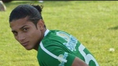 المقاولون يضم إسلام صلاح مدافع المصري