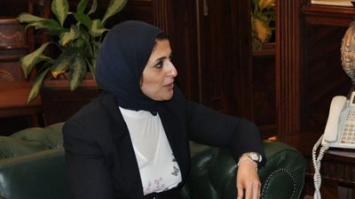رئيس الحكومة يلتقي وزيرة الصحة لمتابعة خطة السيسي للنهوض بالمنظومة