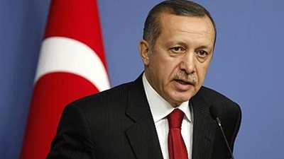 «أردوغان» يكشف تلقيه نصيحة للانتقال بالطائرة إلى مكان آمن