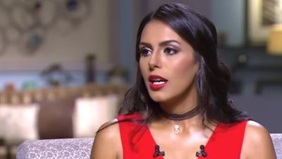 وفاة والد الفنانة هاجر الشرنوبي