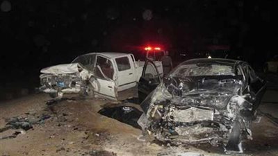 إصابة شخصين في حادث تصادم سيارتين بطريق الأقصر الصحراوي