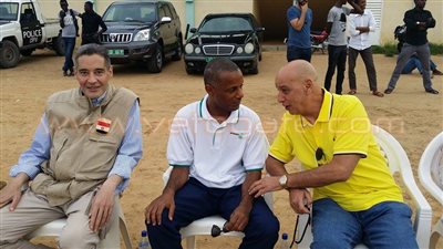 بالصور.. السفير القطري يشهد مران المنتخب الوطني في تشاد