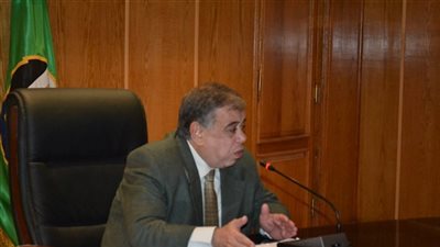 حظر استخدام مياه الشرب فى غسيل السيارات.. بالفيوم