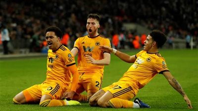 ولفرهامبتون يحول تأخره أمام مانشستر سيتي للفوز 3-2 في البريميرليج