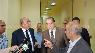 جولة مفاجئة لوزير الزراعة في معهد الأمصال واللقاحات البيطرية