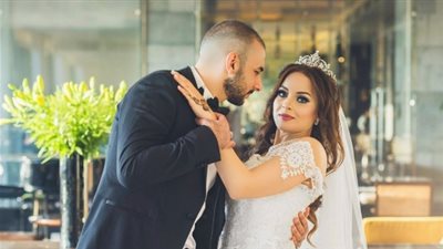 مفاجأة عن جلسة تصوير معز مسعود وشيري عادل (صور)