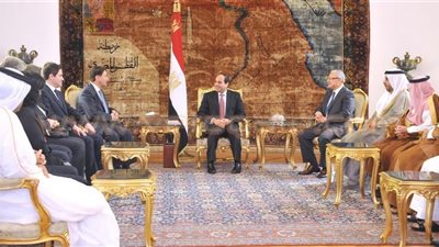 «السيسي»: السياحة مصدر أساسي للدخل القومي