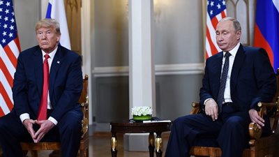 بوتين يتعمد إذلال ترامب أمام وسائل الإعلام لمدة 60 دقيقة