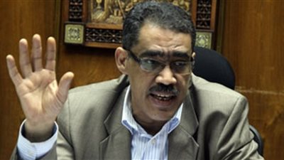 نقيب الصحفيين يدعو الشعب للمشاركة في التصويت على الدستور