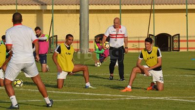 الزمالك يختتم مبارياته الودية بمعسكر ألمانيا بلقاء بين لاعبيه