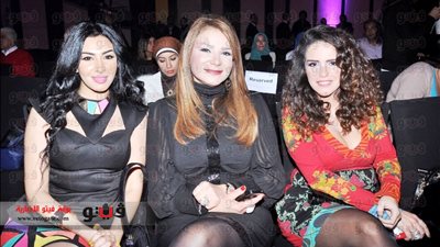 بالصور.. نجوم الفن في عرض أزياء هانى البحيري