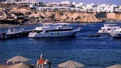 مشكلات العاملين في السياحة شبح يطارد السياح بشرم الشيخ