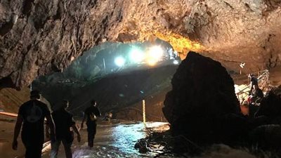 منقذ أطفال الكهف يقاضي مليادرير أمريكي بعد وصفه بـ«الشاذ»