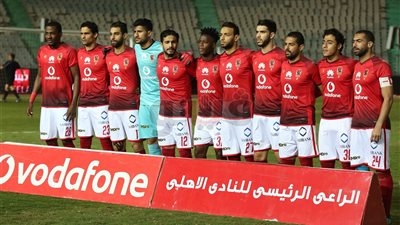 الأهلي بالأحمر وتاونشيب بالأزرق في مباراة الغد
