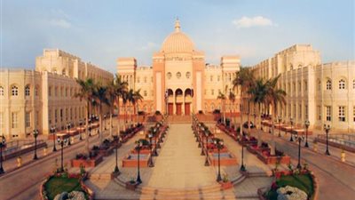 250 منحة دراسية من الجامعة البريطانية وأكاديمية الشروق لطلاب أفريقيا