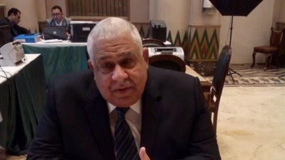 «اقتراحات النواب» تقر بفرض ضريبة 5 جنيهات على المأذون عن عقد الزواج