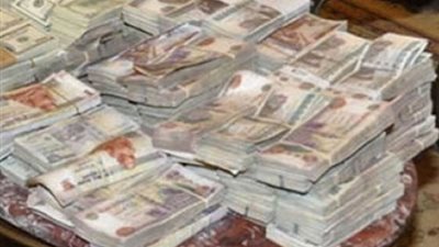ضبط عصابتين جمعوا 5 ملايين جنيه من تحويل أموال المصريين بالخارج
