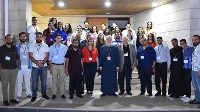 بطريرك الأرمن الأرثوذكس: على كنائسنا الاهتمام بالحالة الاقتصادية