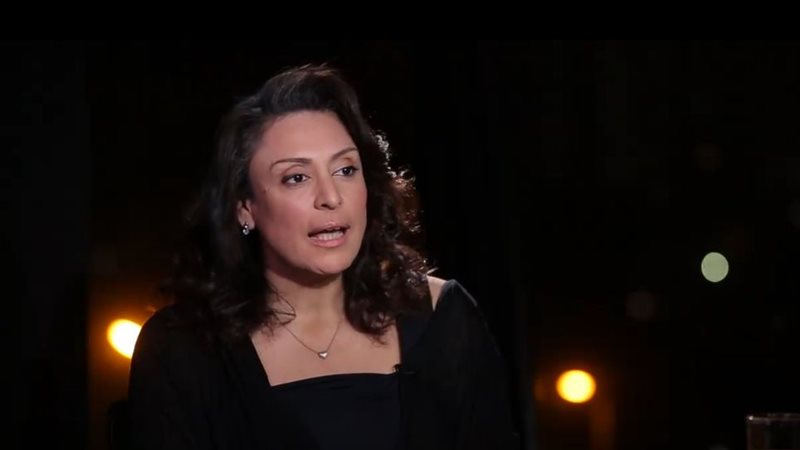 منى عراقي 