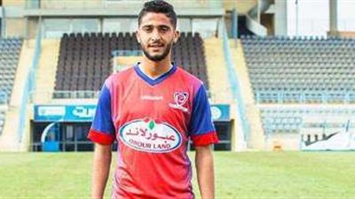 مدافع المنتخب الأوليمبي على أعتاب الزمالك