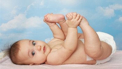 حجم مخ الطفل ضعف حجم مخ صغير الشمبانزى