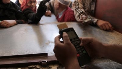 بدء إضافة المواليد الجدد على بطاقات التموين أول أغسطس