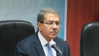 وزير المالية: دعم شركات قطاع الأعمال العام يكبد الدولة خسائر