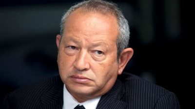 «ساويرس»: صورة وزير خارجية بريطانيا بجوار كيري شيء لا يمكن تصوره