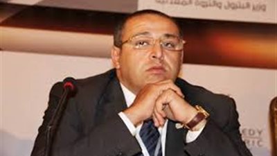 وزير الاستثمار: اعتبارات أمنية وراء الاعتماد على شهادة القناة