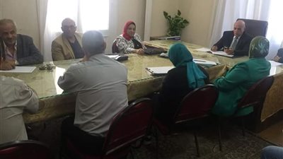 اجتماع لمناقشة سلبيات المنشآت الطبية في الإسكندرية (صور)