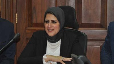 وزيرة الصحة: الدولة تولي القضية السكانية اهتمامًا بالغًا