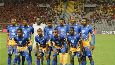 مدرب تاونشيب: فخور بما قدمه فريقي أمام الأهلي