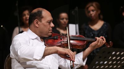 كورال «الفن الأصيل» يغرد بأغاني الزمن الجميل في ساقية الصاوي (صور)