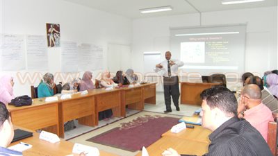 بالصور.. دورات في التنمية البشرية لطلاب جامعة دمنهور