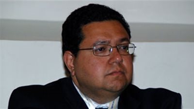 زياد بهاء الدين: 