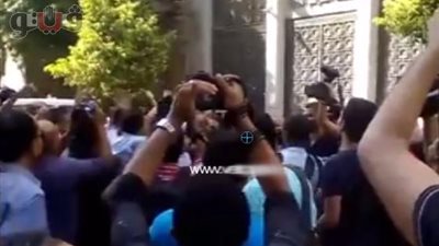 بالفيديو.. موظفو الضرائب يهتفون: «إلحقنا يا سيسي»
