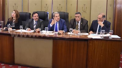 الحكومة توافق على زيادة المعاشات 125 جنيها حدا أدنى و323 أقصى