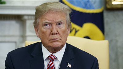 وفاة وكيل الخدمة السرية بعد مرضه أثناء حماية ترامب في أسكتلندا