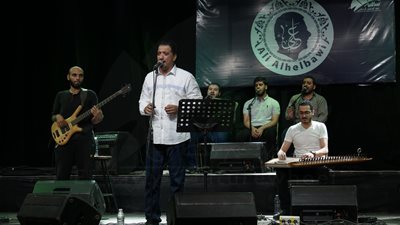 الهلباوي يتألق في ليلة طربية بساقية الصاوي (صور)