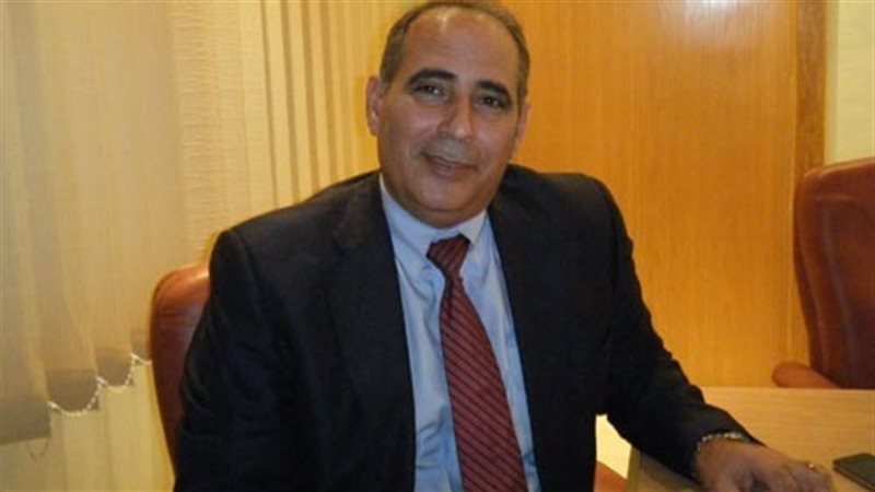 الدكتور سعيد عبدالعزيز،
