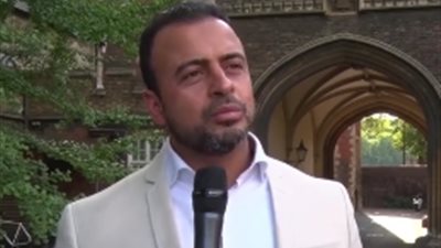 مصطفى حسني: يشيد بمنتدى شباب «صناع السلام» بلندن (فيديو)