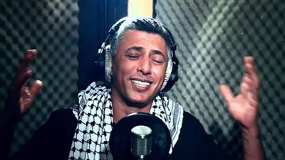 عمر عبداللات يطرح 21 أغنية لمدن فلسطين من البحر إلى النهر