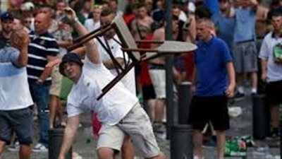 أعمال شغب في فرنسا عقب وفاة شاب أثناء احتجازه