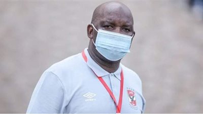 موسيماني يبحث عن الانتصار الأفريقي الثامن له مع الأهلي أمام المريخ