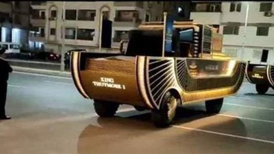 اليوم.. إغلاق 10 محاور مرورية لتأمين موكب المومياوات الملكية