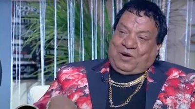 «الله يرحمك يا عم شعبولا».. شبيه شعبان عبدالرحيم يحكي أغرب موقف تعرض له | فيديو